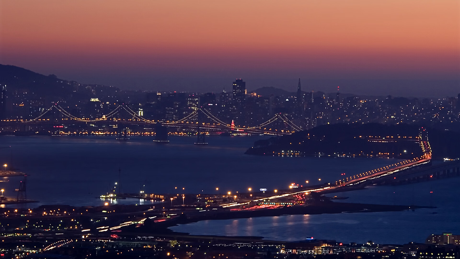 南美新星闪耀！马丁内利压制级发挥助厄瓜多尔首次晋级八强