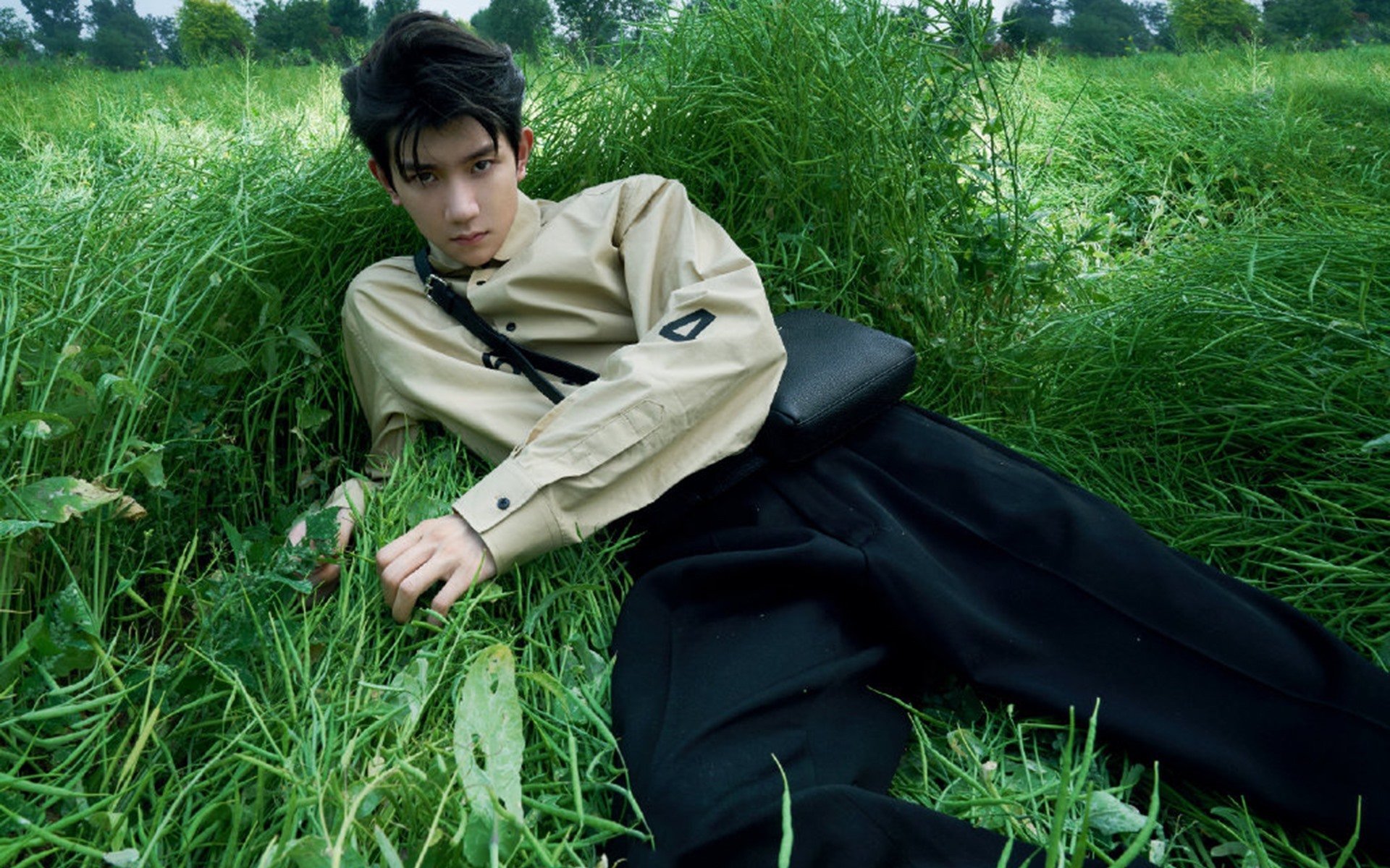 冰火两重天,哈登孤胆一击与独行侠团队狂澜的双城记